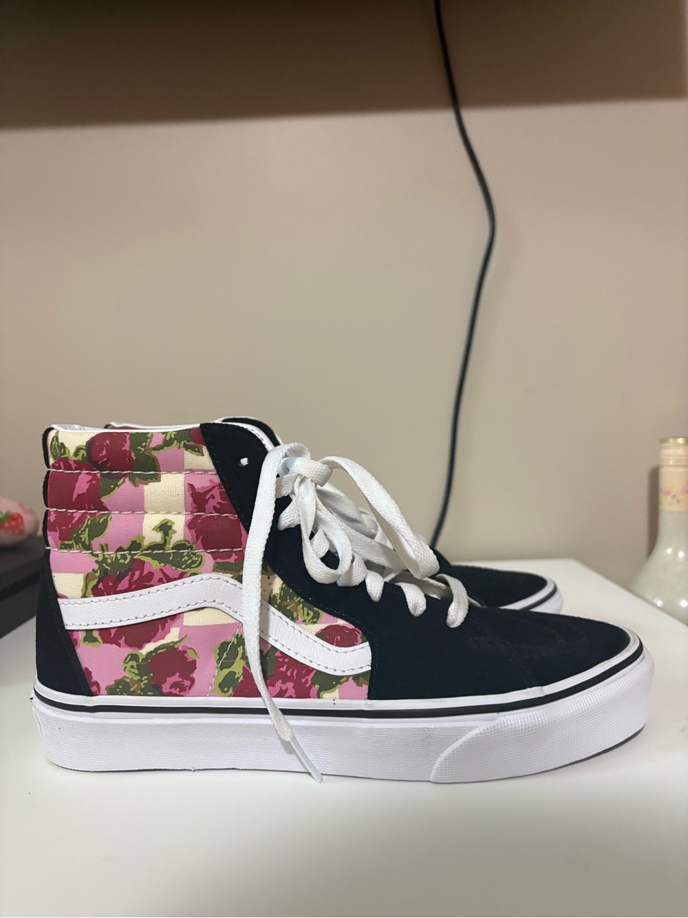 Vans Women Sk8-Hi Style High-Top Sneakers - Black & Pink Floral